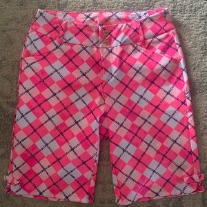 Lilly Pulitzer size 4 luxletic shorts